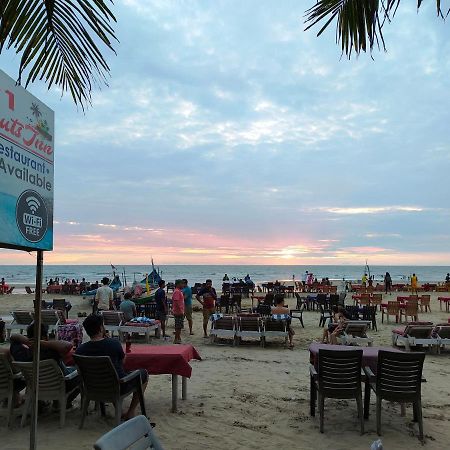 21Coconuts Inn Arambol Exteriör bild