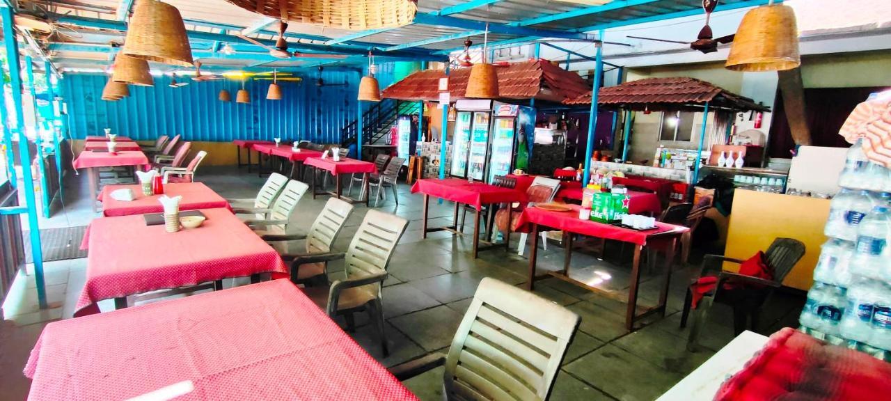 21Coconuts Inn Arambol Exteriör bild