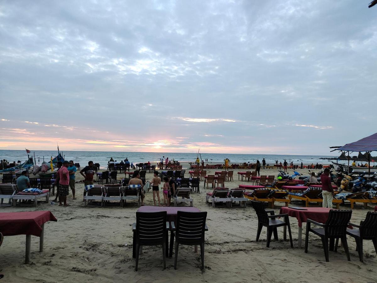 21Coconuts Inn Arambol Exteriör bild